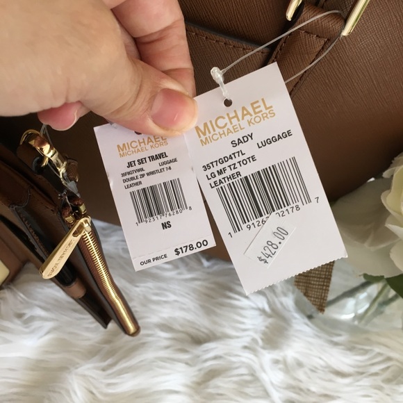 Firm❗️Michael Kors Large sady Laptop Bag & wallet - Picture 4 of 8